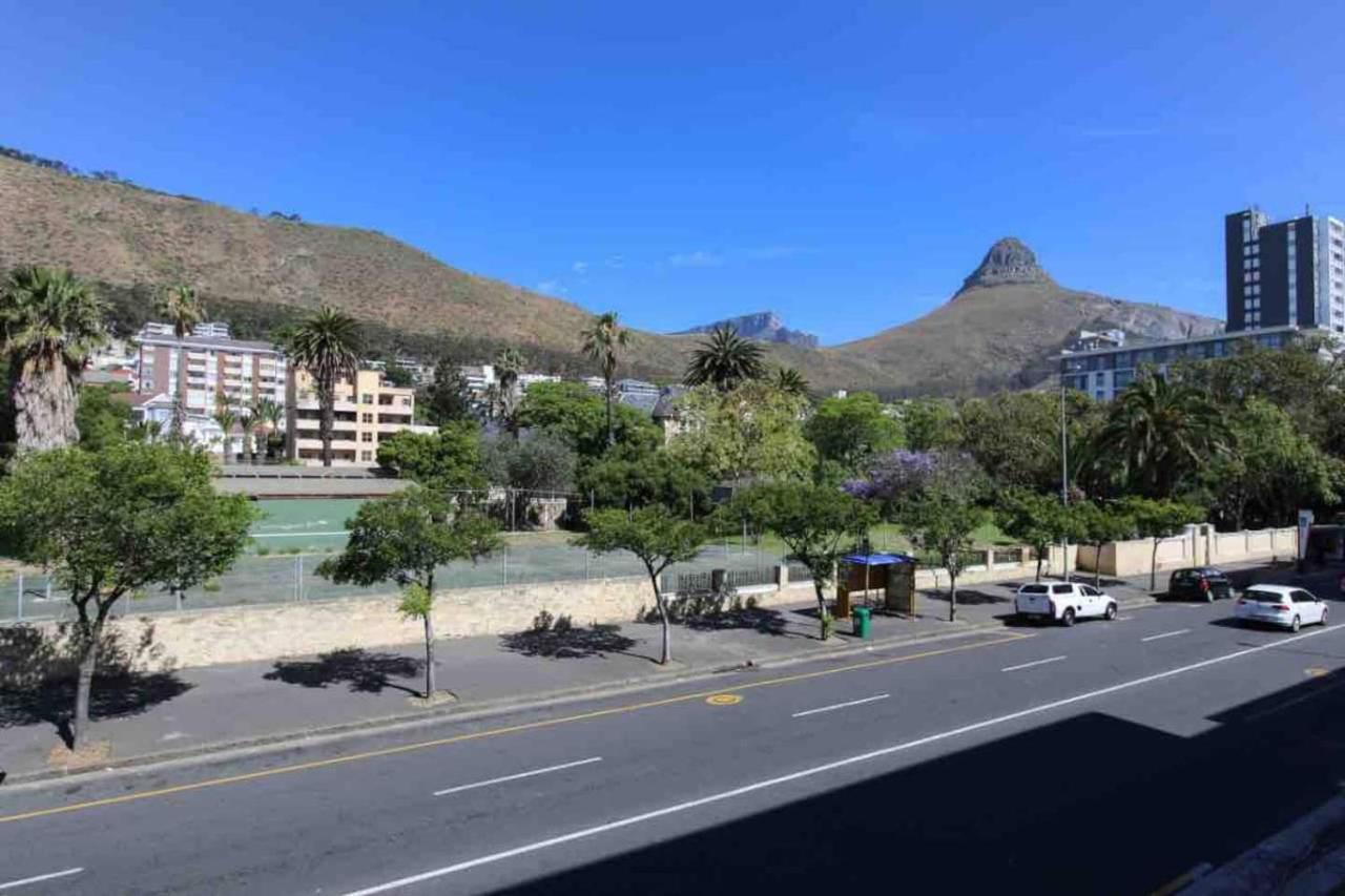 Apartment Sea Point *